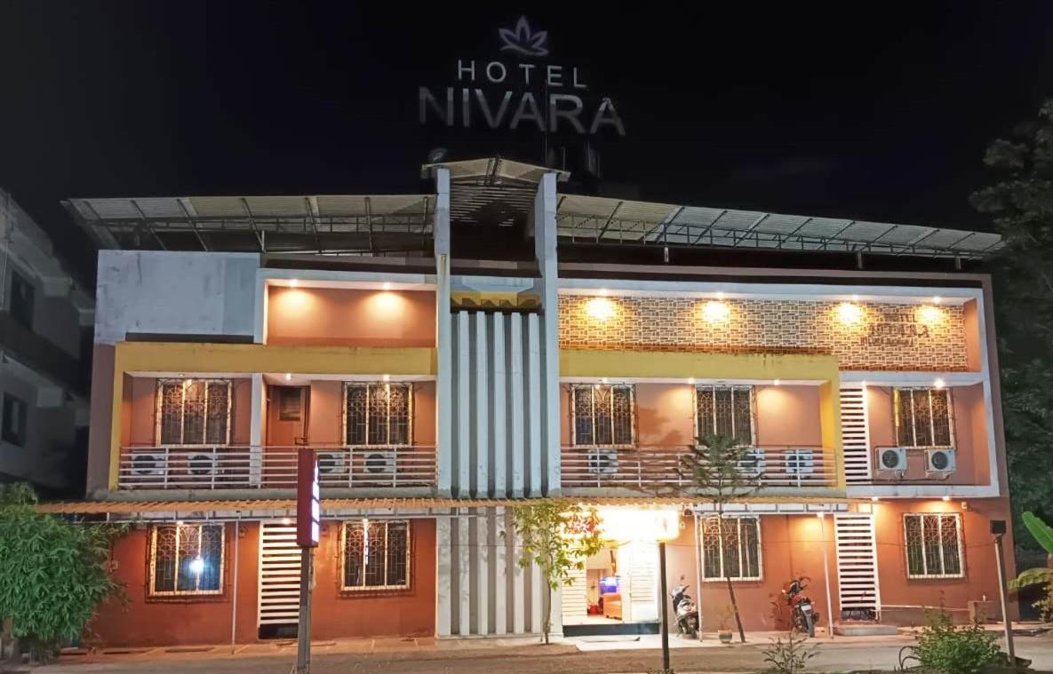 Hotel Nivara Navi Mumbai Ngoại thất bức ảnh